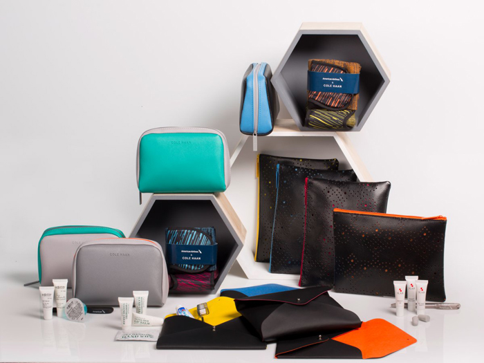 Amenity kit American Airlines