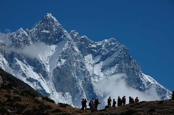 ภูเขา Lhotse เนปาล ทิเบต และจีน