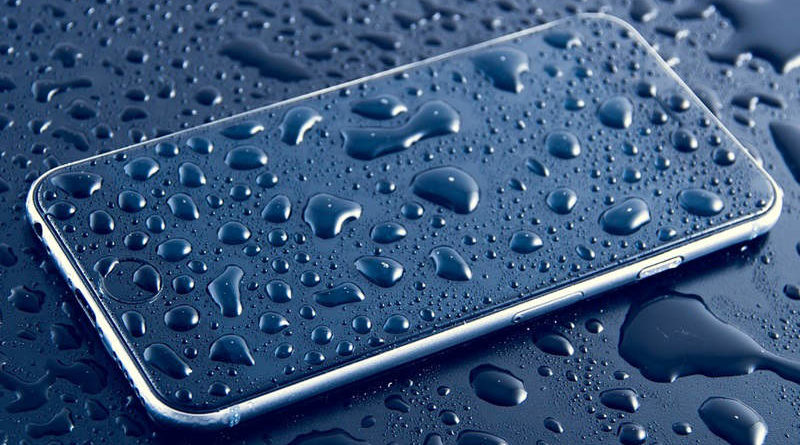 10 วิธีรับมือ iPhone เปียกน้ำ ต้อนรับการมาของไอโฟน 7