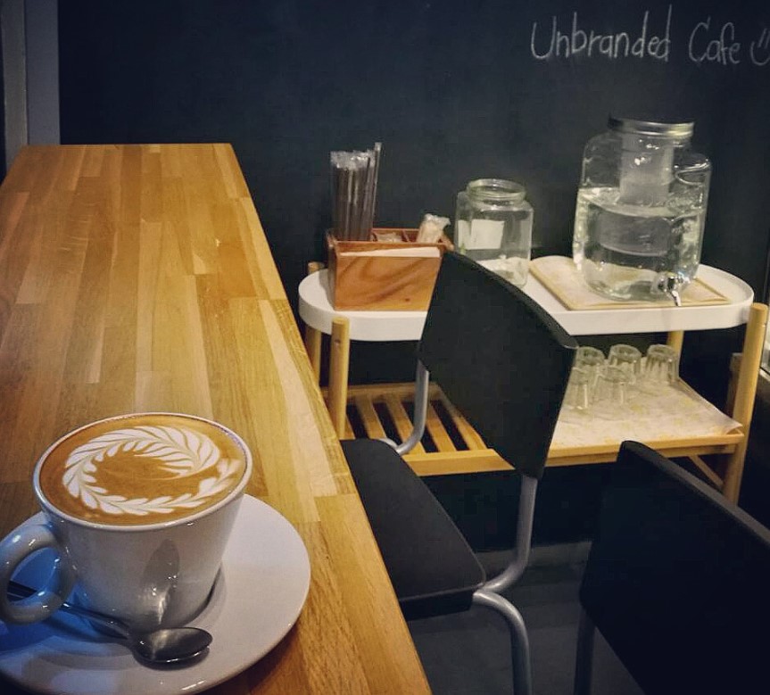 unbranded-cafe