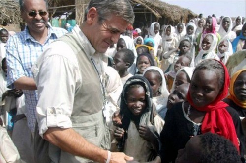 3. George-Clooney-Humanitarian-Work