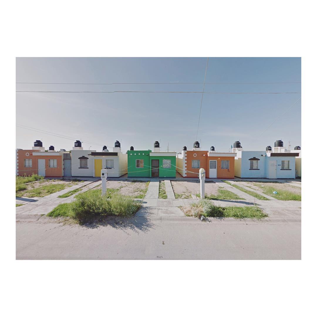 streetview.portraits-Colourful street in Torreon, Coahuila, Mexico