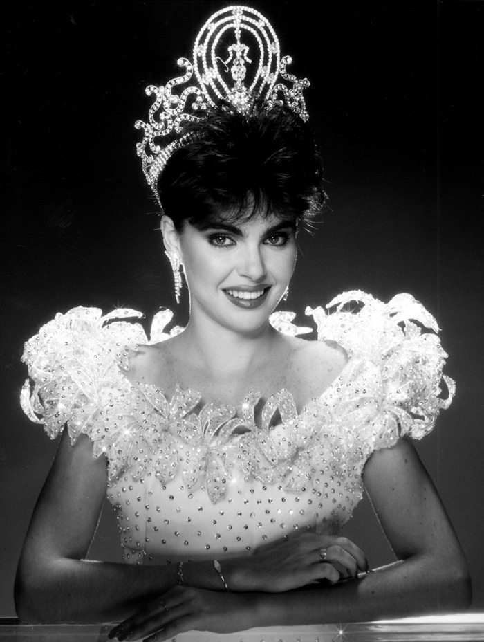 Barbara Palacios Teyde (Miss Universe 1986)