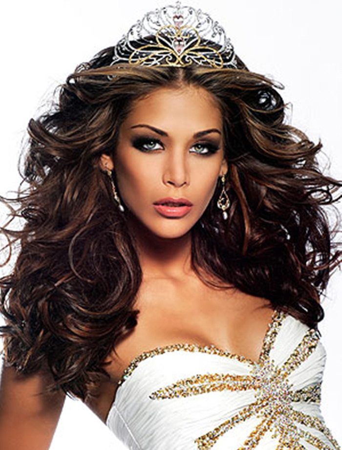 Dayana Mendoza (Miss Universe 2008)