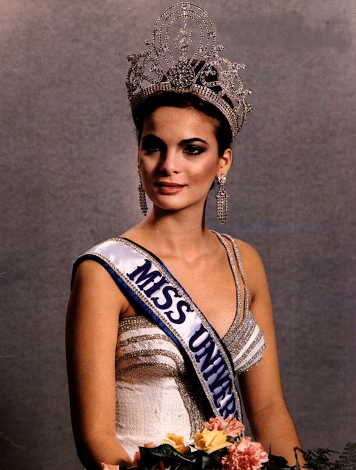 Maritza Sayalero (Miss Universe 1979)
