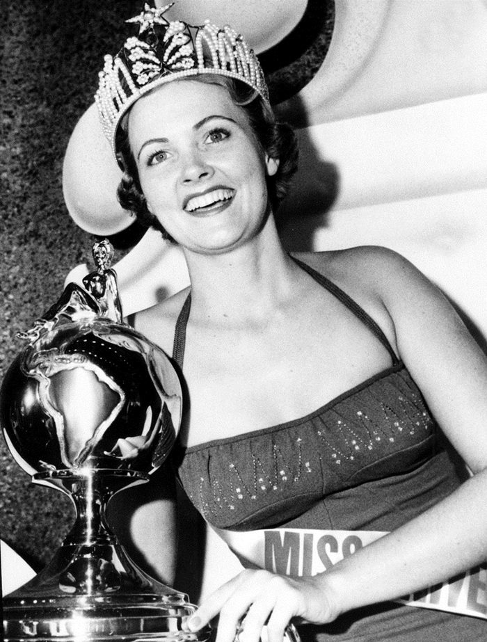 Miriam Stevenson (Miss Universe 1954)