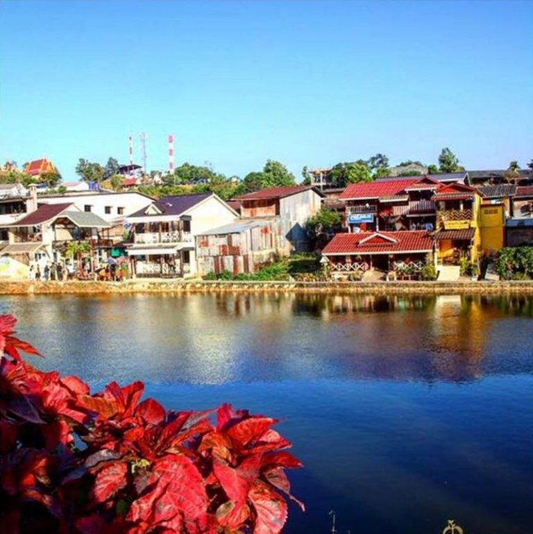 อัลบั้ม 95+ ภาพพื้นหลัง บ้านอีต่อง รูปภาพ สวยมาก