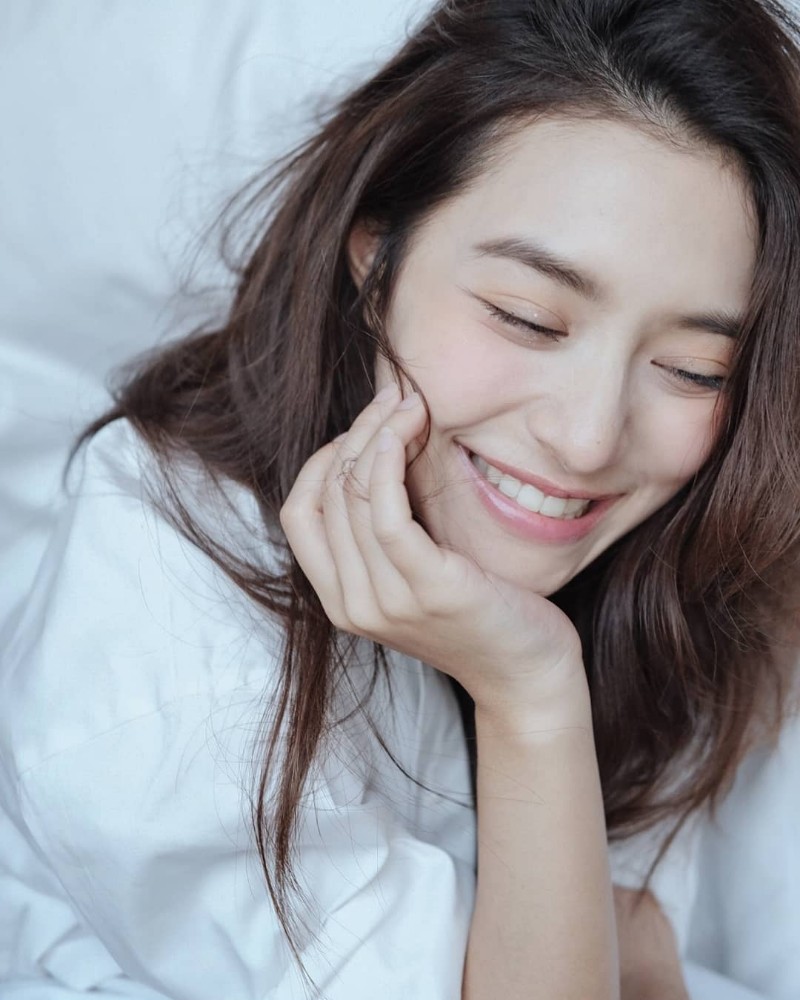 ยิ้มกว้างล้านไลก์! เปิดวาร์ป 8 ดาราคนดัง ที่จัดเป็นหนุ่มสาวยิ้มกว้าง ...